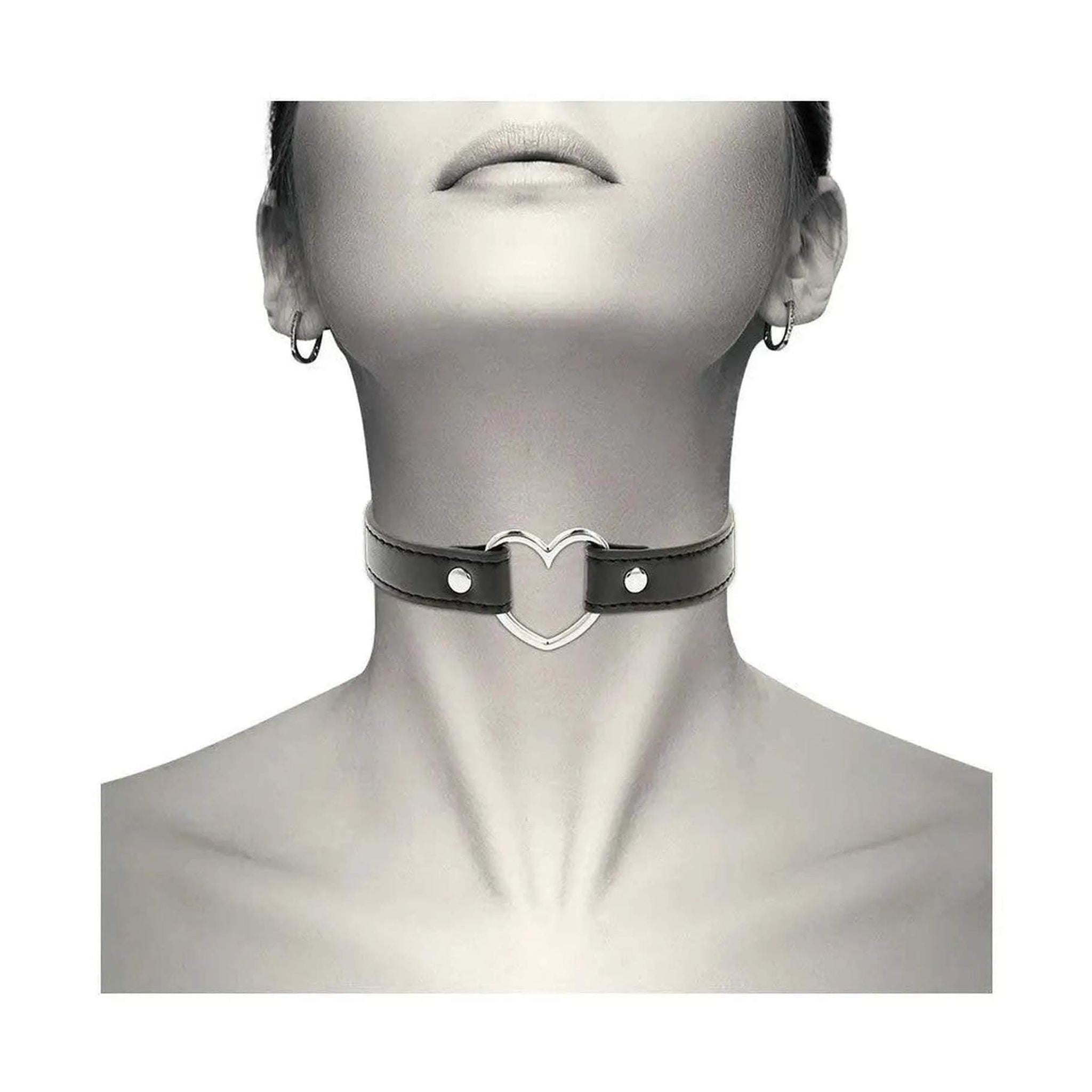 Choker in Pelle Vegana "Heart"