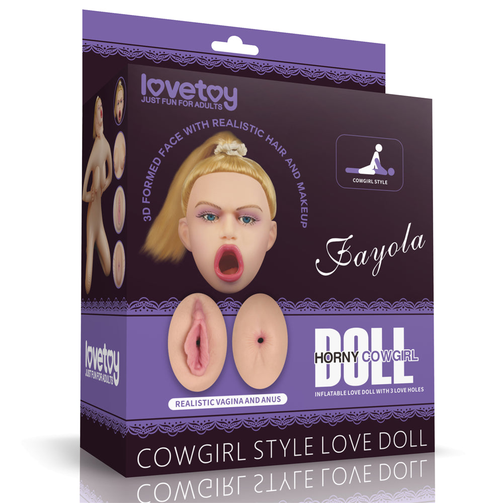 Bambola BiondaHorny Cowgirl Doll - Volto in 3D, Capelli e Inserti Super Realistici in Silicone - GoEstasy