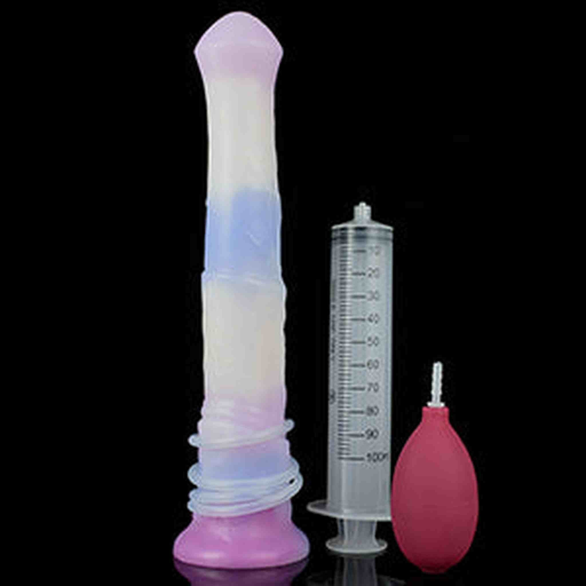 Analdildo-Spritzen mit Pferd