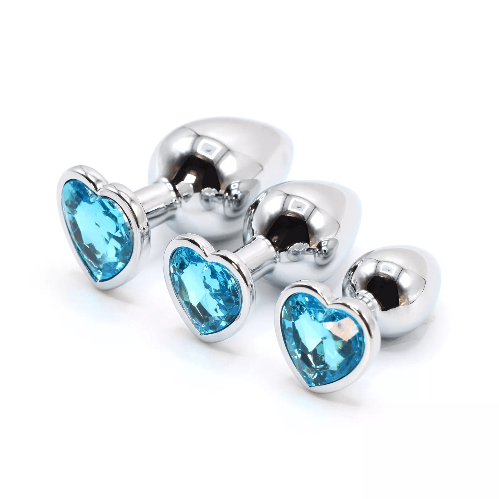 Plug anale in metallo con swarovsky a forma di cuore Azzurro - GoEstasy