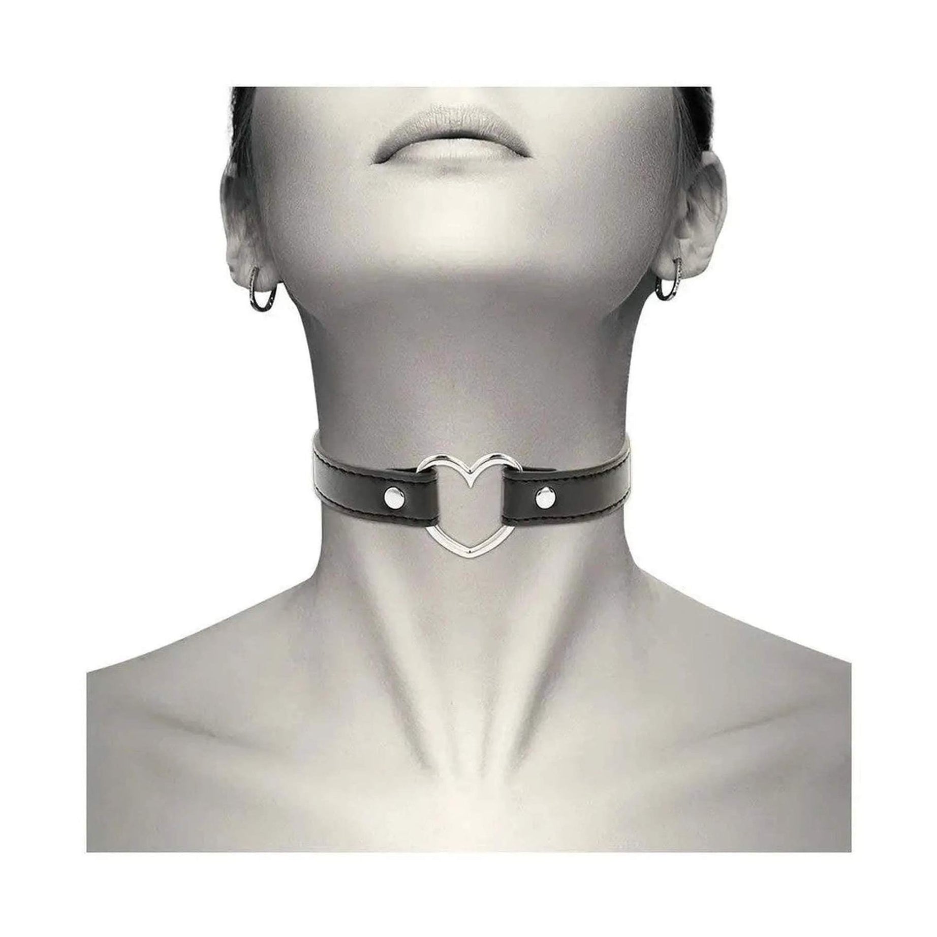 Choker in Pelle Vegana "Heart"