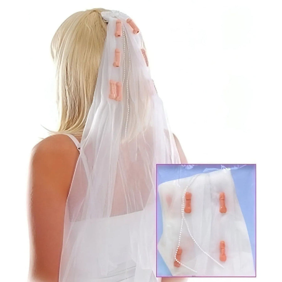 Weißer Hochzeitsschleier mit rosa Erbsen